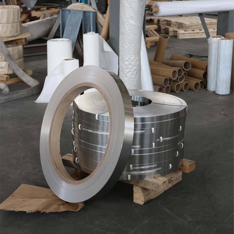 Hvorfor kan 301 rustfrit stålbånd bruges til at producere tørt taske -ferrules?